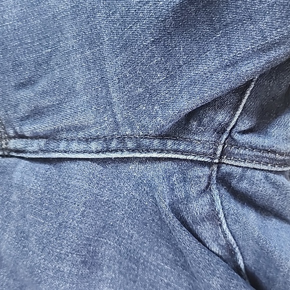 NYDJ Rapture dark wash cuffed crop denim blue jeans Lift Tuck technology Size 12 - Picture 7 of 7